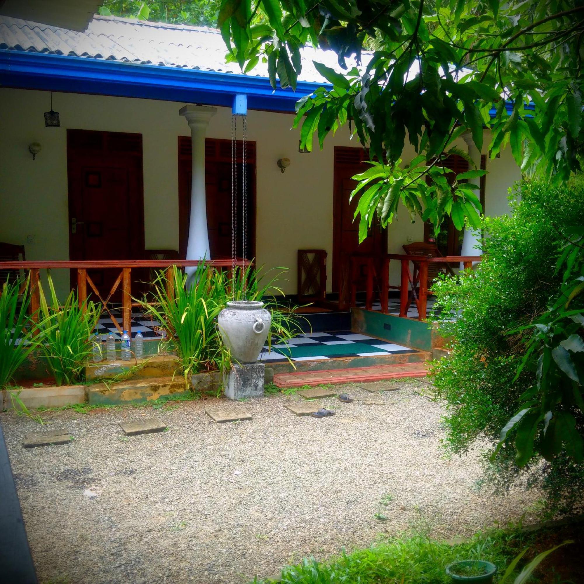 Hotel Avian Garden Udawalawe Esterno foto